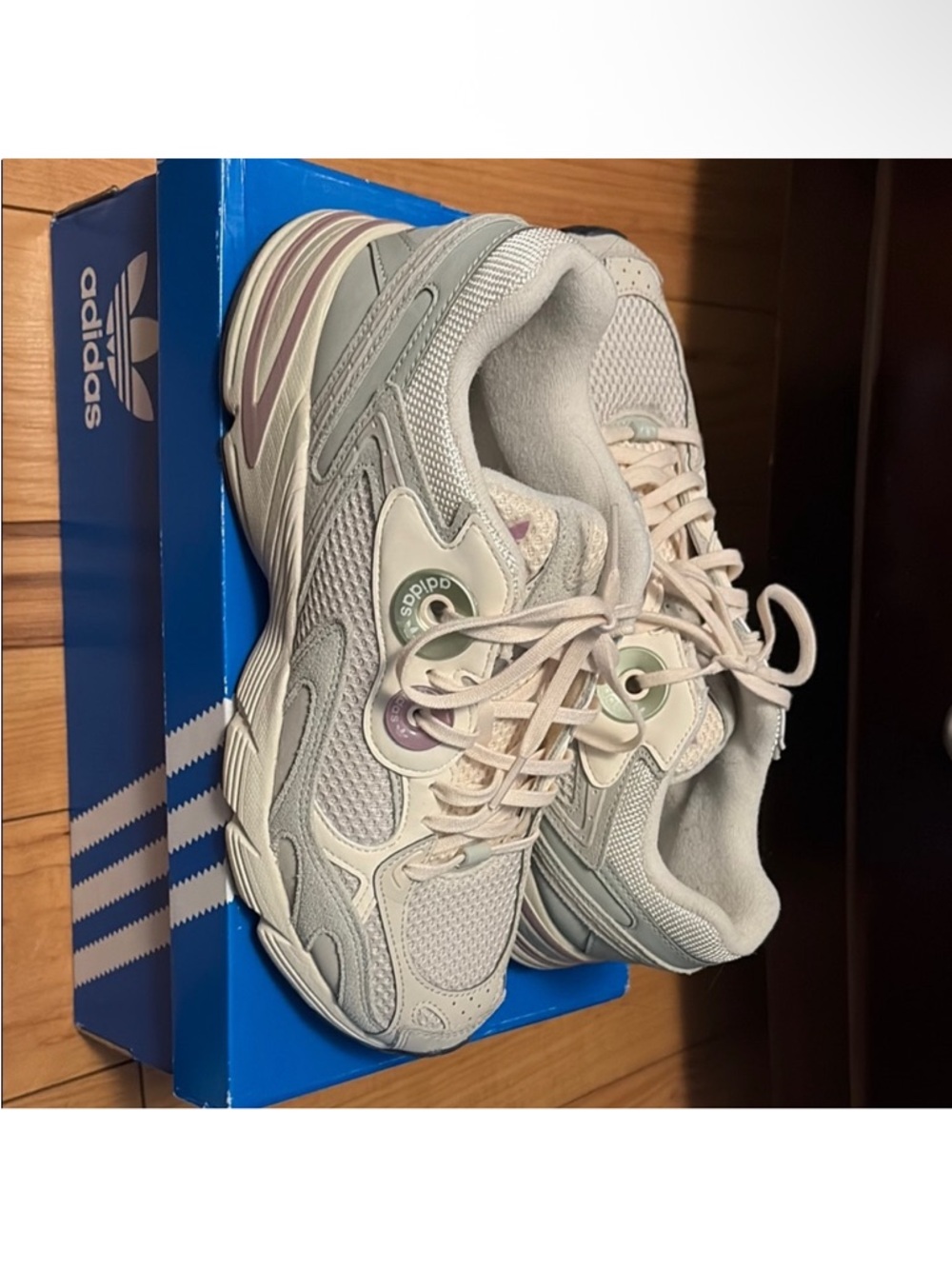 Adidas Astir